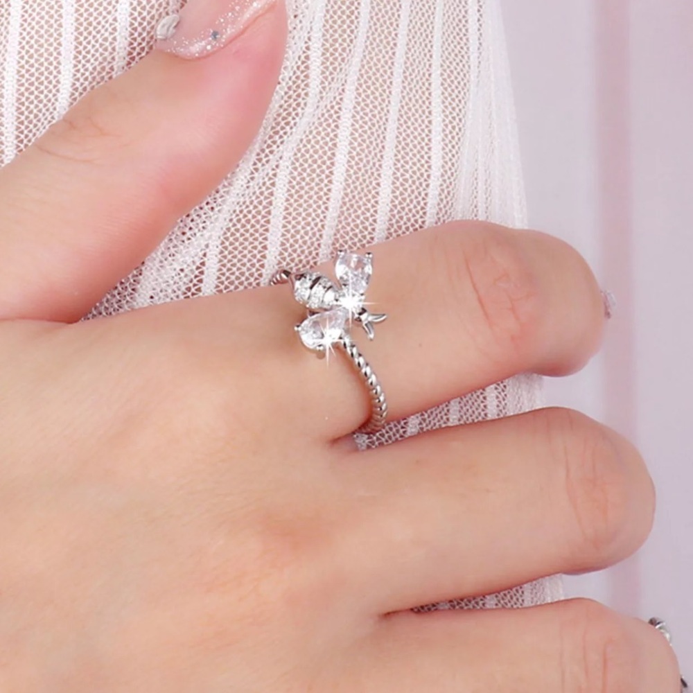 To My Daughter Honeybee Bee Rotating Ring Bee Rhinestone Ring Minimalist S925